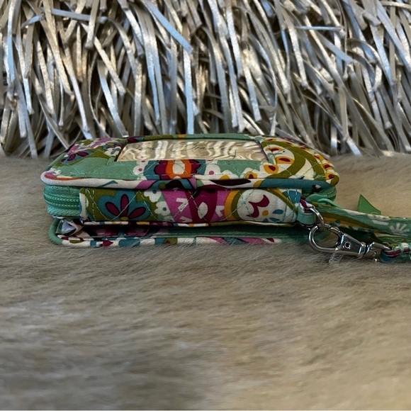 VERA BRADLEY Tutti Frutti 2013 Smartphone Wristlet Green Pink Lippies Case - Picture 8 of 10
